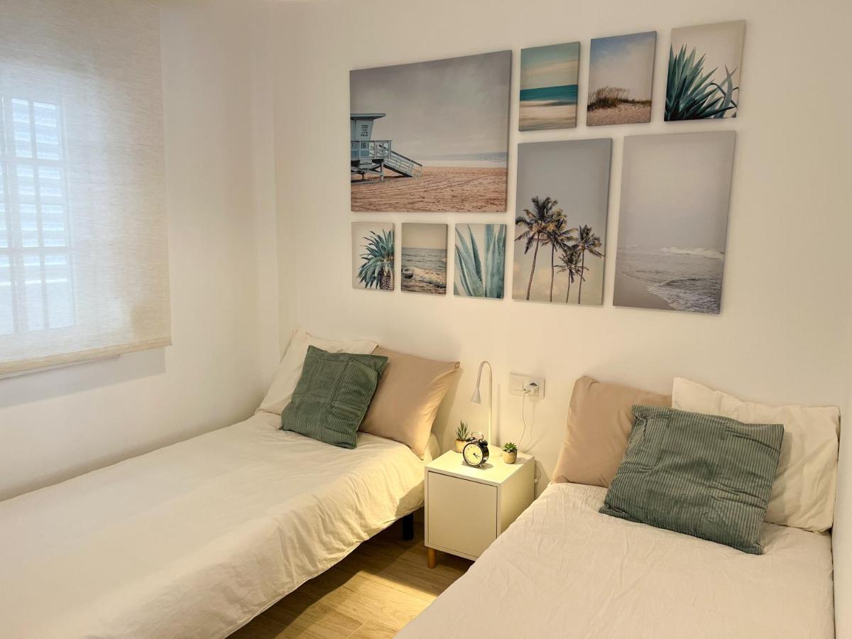 Tarifa Cozy House - Central - Parking - Wifi Buitenkant foto